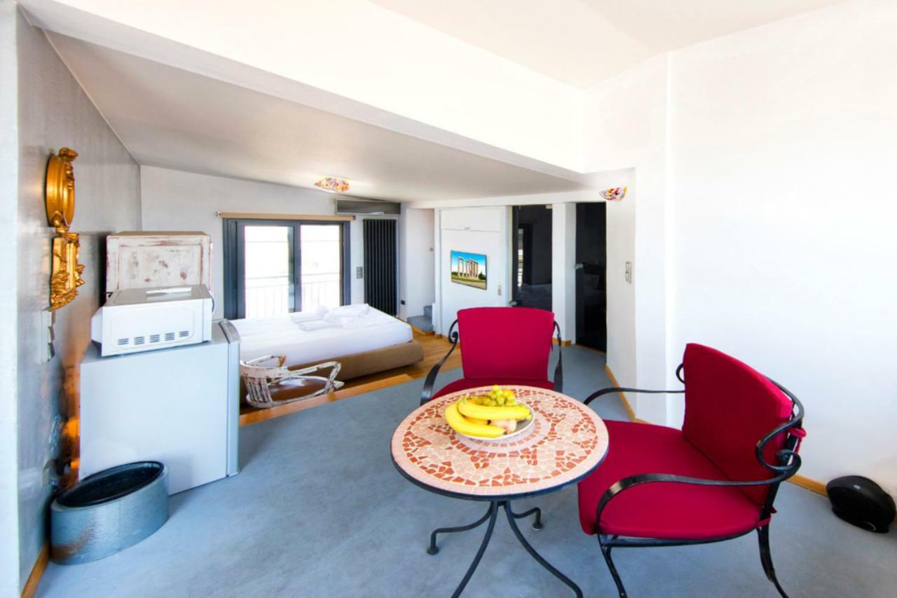Topfloor Stylish Apartment With Acropolis View! アテネ エクステリア 写真
